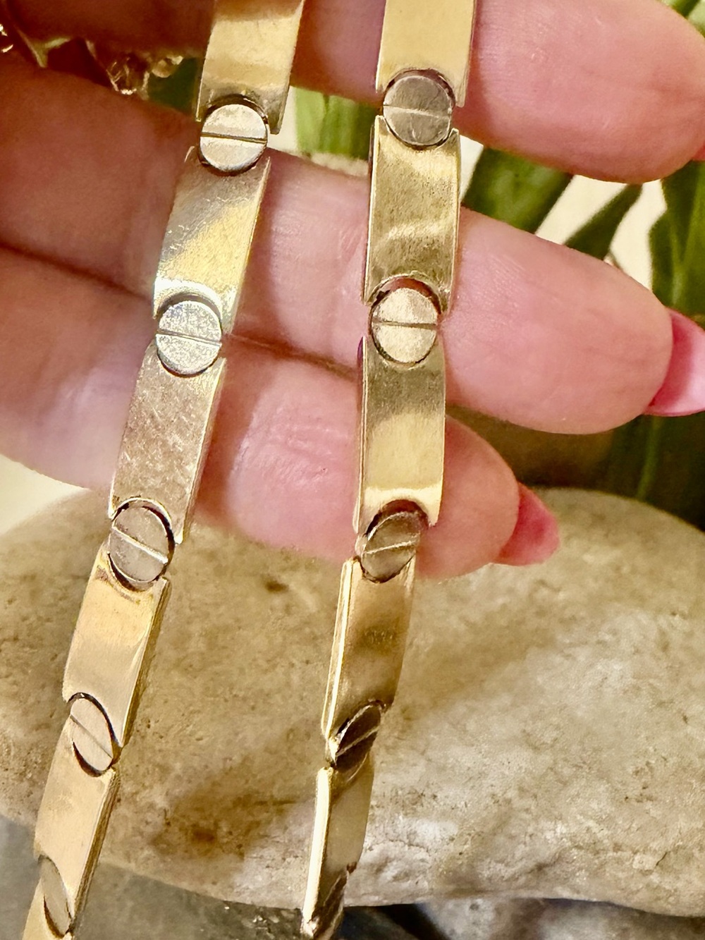 14 karat gold necklace